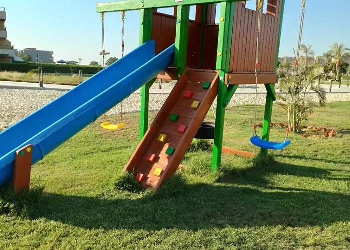 بقرية بلومار السخنة للعائلات فقط For Famillies Only Alpesi faház